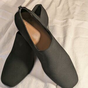 Donald Pliner Block Heel Womens 8 Fabric Suede Look Top Patent Leather - EUC